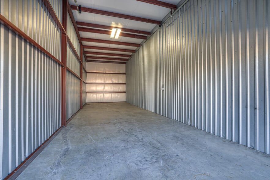 More Photos Of 1361 Wald Rd, New Braunfels Industrial For Sale