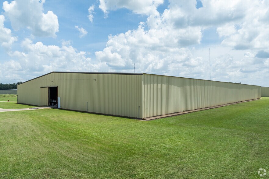 More Photos Of 969 Highway 868, Winnsboro Warehouse For Lease