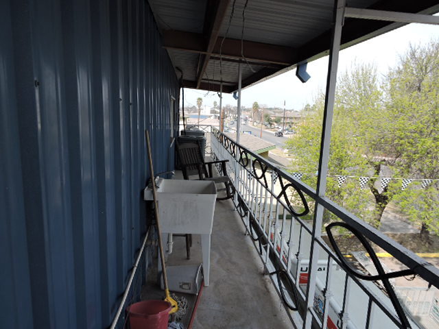 More Photos Of 1613 Calle del Norte, Laredo Freestanding For Sale