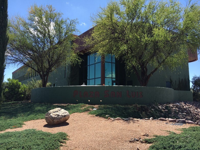 More Photos Of 1601 Paseo San Luis, Sierra Vista Office For Lease