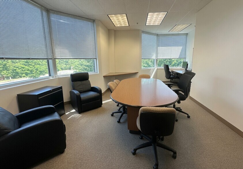 More Photos Of 1301 Route 72 W, Manahawkin Medical For Sale
