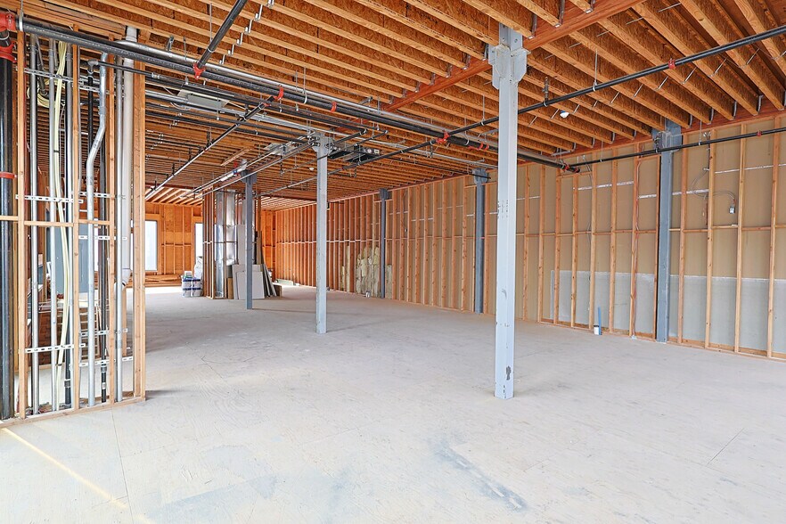 More Photos Of 1627-1633 Palisade Ave, Fort Lee Storefront Retail Office For Lease