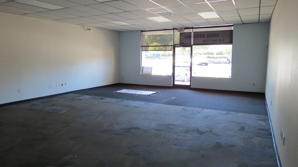 More Photos Of 803-817 E Williams St, Apex Unknown For Lease