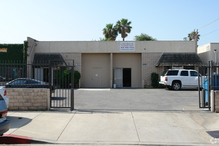 Primary Photo Of 16122-16124 Leadwell St, Van Nuys Light Manufacturing For Lease