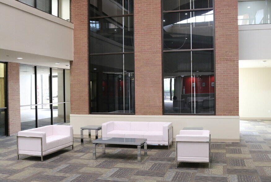 More Photos Of 1400 Corporate Dr, Irving Office For Lease