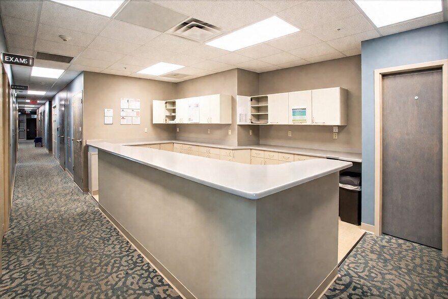 More Photos Of 1151 Robeson St, Fall River Medical For Sale