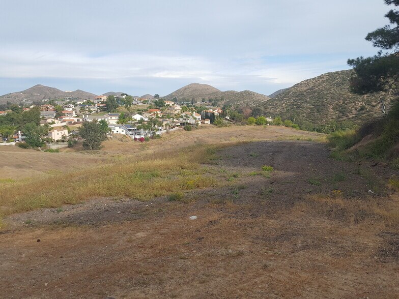 More Photos Of Cottonwood Canyon Road, Canyon Lake Land For Sale