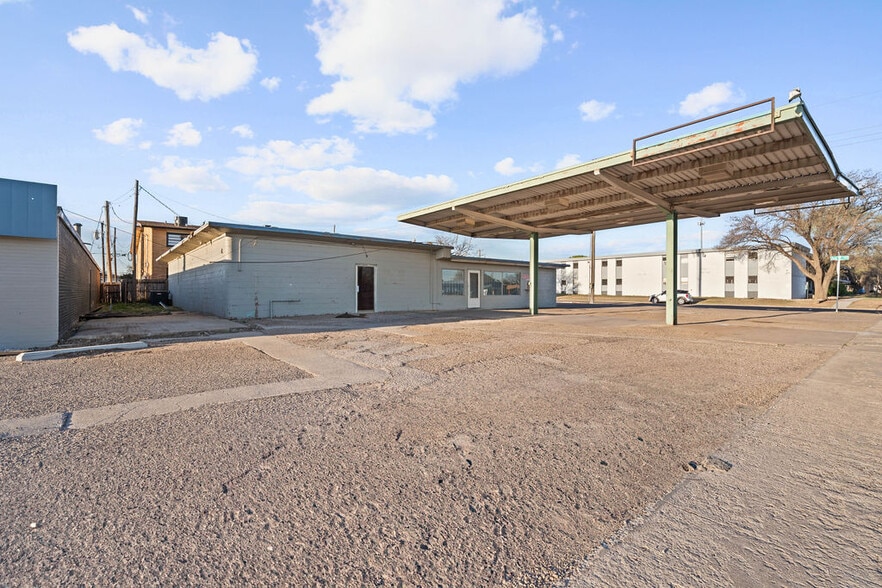 More Photos Of 2167 50th St, Lubbock Fast Food For Sale