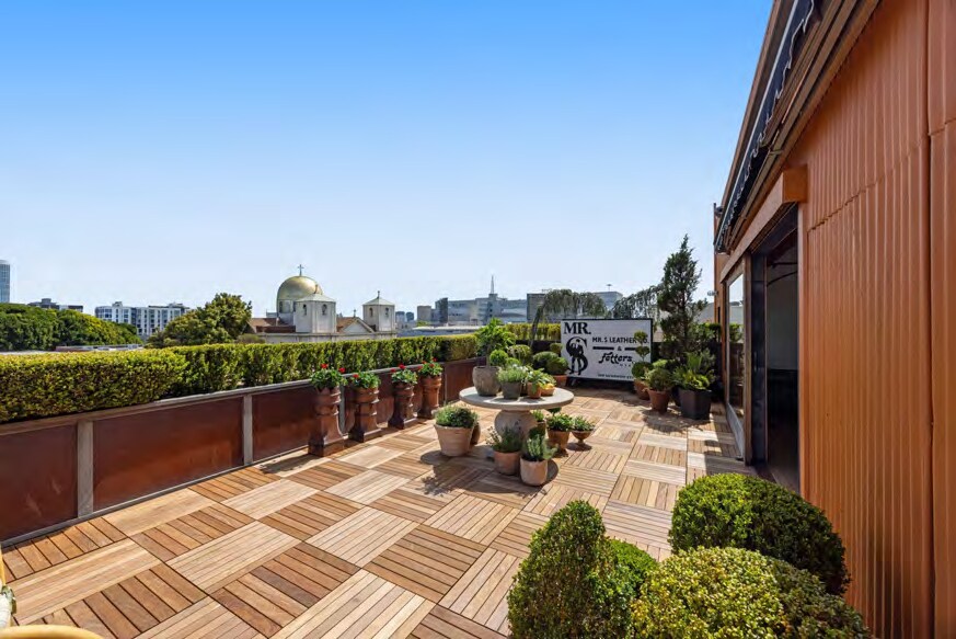 More Photos Of 308-310 7th St, San Francisco Loft Creative Space For Sale
