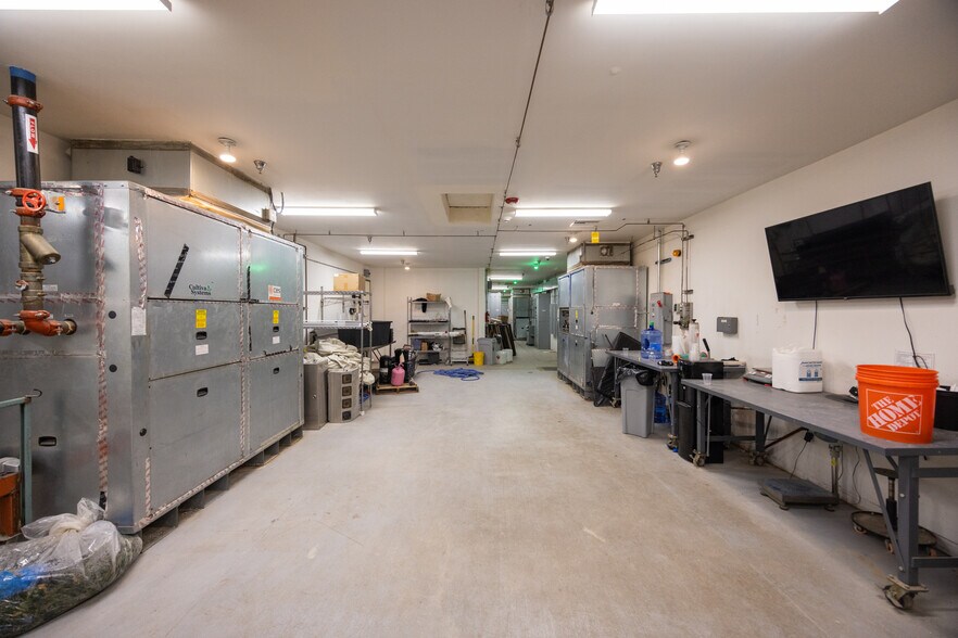 More Photos Of 13310 Little Morongo Rd, Desert Hot Springs Warehouse For Sale