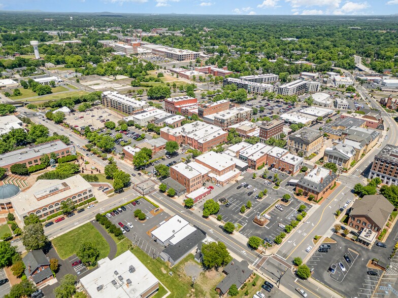 More Photos Of 109 Hampton St, Rock Hill Storefront Retail Office For Sale