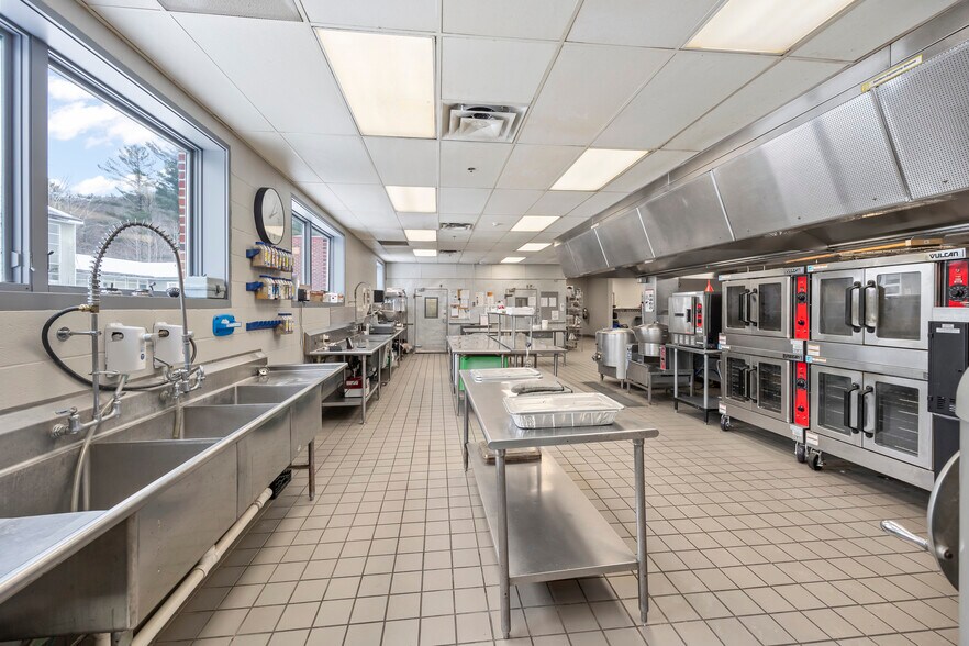 More Photos Of 13640 State Route 22, Canaan Office For Sale