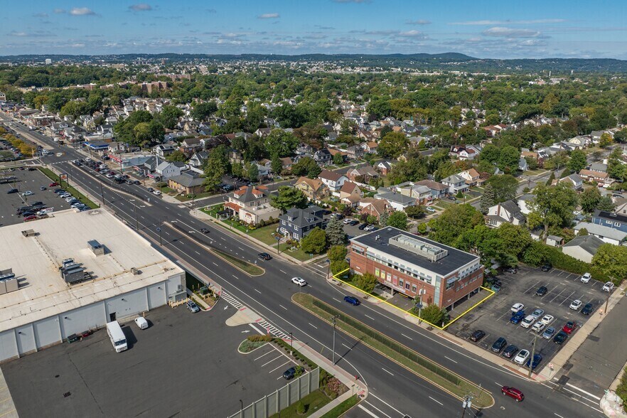 More Photos Of 14-01 Broadway, Fair Lawn Medical For Lease