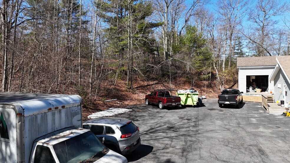 More Photos Of 647 Route 739, Lords Valley Office For Sale