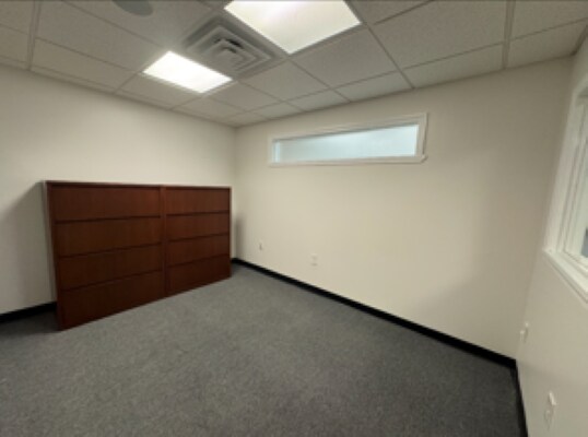 More Photos Of 901 Farmington Ave, West Hartford Medical For Lease