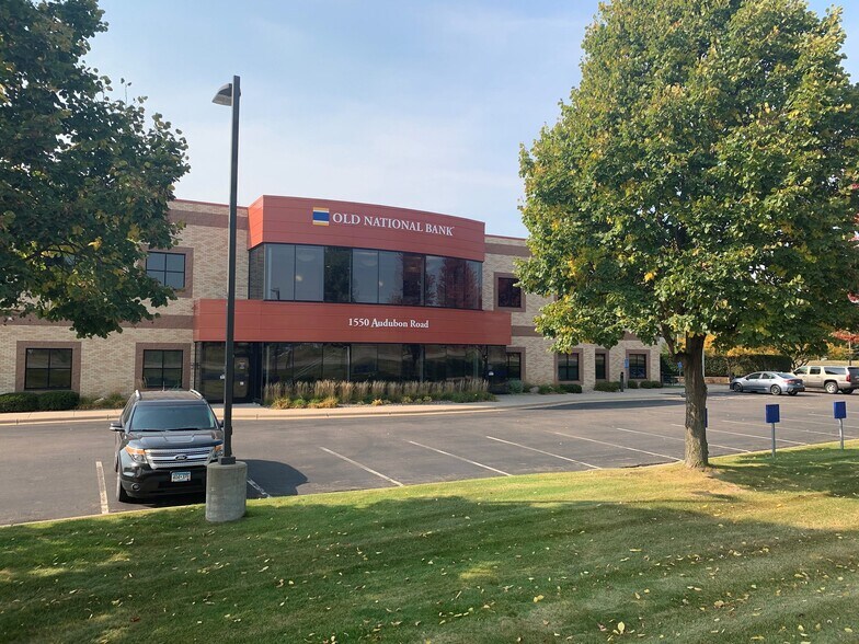 More Photos Of 1550 Audubon Rd, Chaska Office For Sale