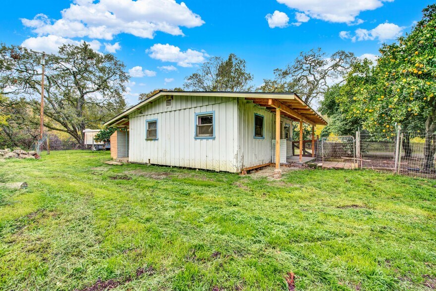 More Photos Of 300-316 Butcher Rd, Vacaville Land For Sale