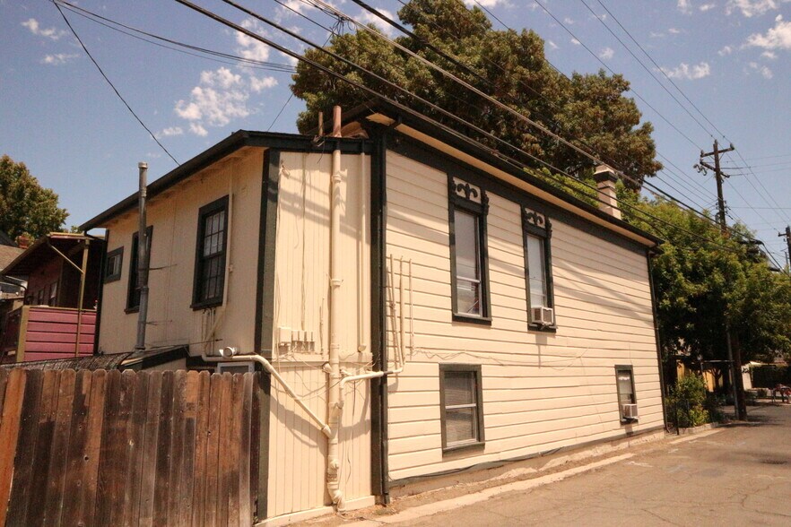 More Photos Of 1514 19th, Sacramento Multifamily For Sale