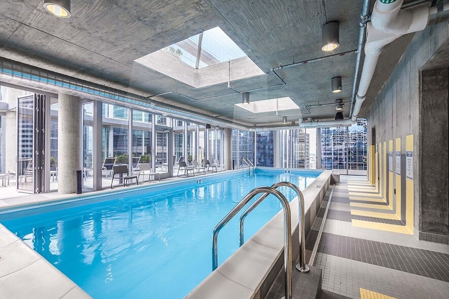 More Photos Of 215 W Lake St, Chicago Apartments For Lease