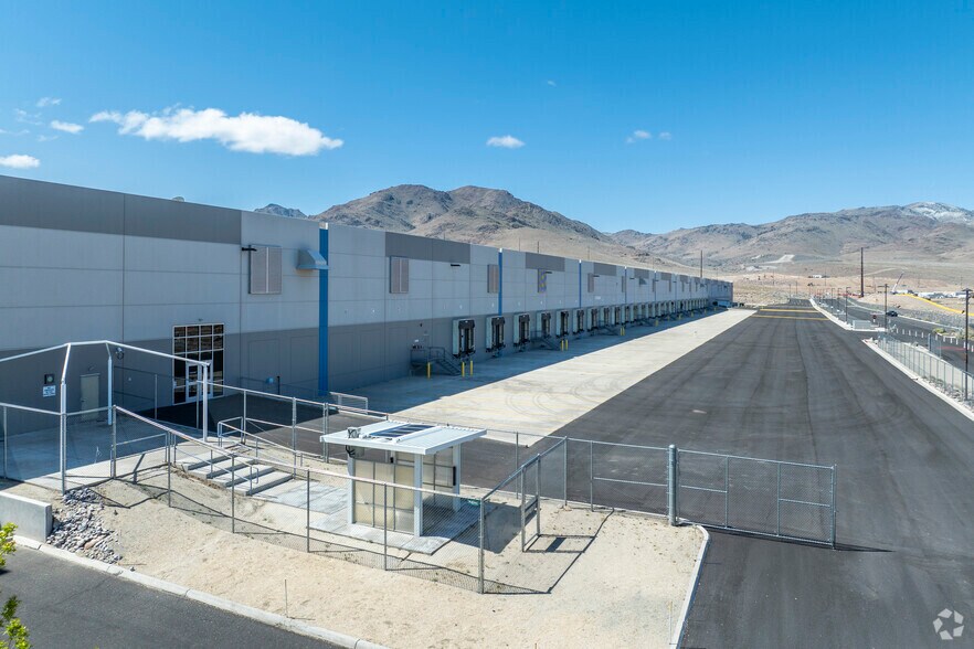 More Photos Of 3200 USA Pky, Sparks Distribution For Lease