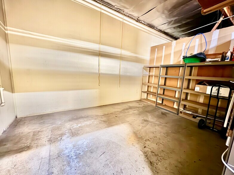 More Photos Of 3350 Scott Blvd, Santa Clara Research And Development For Sale