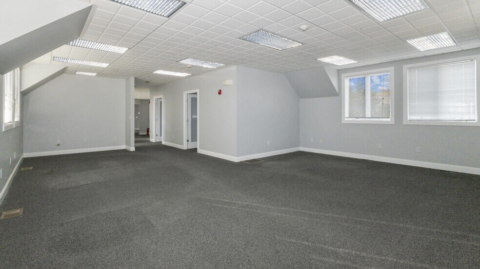 More Photos Of 104 Bridge Rd, Salisbury Loft Creative Space For Sale