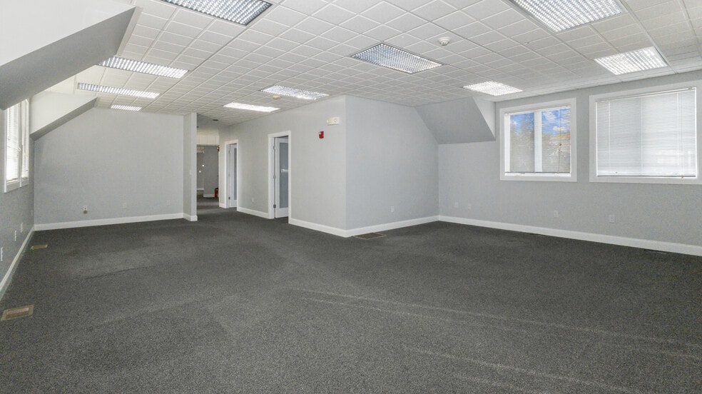 More Photos Of 104 Bridge Rd, Salisbury Loft Creative Space For Lease