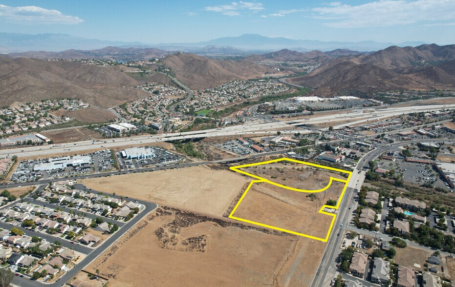 More Photos Of 12.37 AC Lakeshore Drive, Lake Elsinore Land For Sale