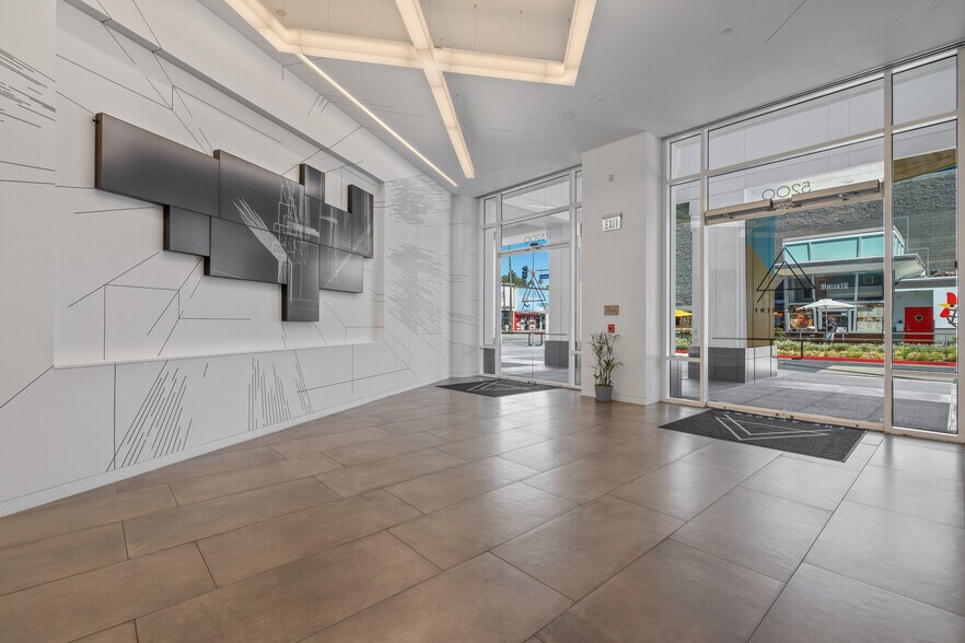 More Photos Of 5200 Lankershim Blvd, North Hollywood Loft Creative Space For Lease