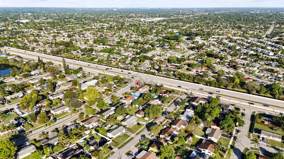 More Photos Of 1510 SW 68th Ter, North Lauderdale Healthcare For Sale