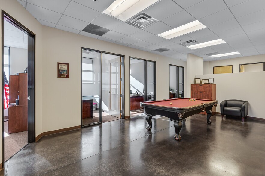 More Photos Of 9927 E Bell Rd, Scottsdale Medical For Sale