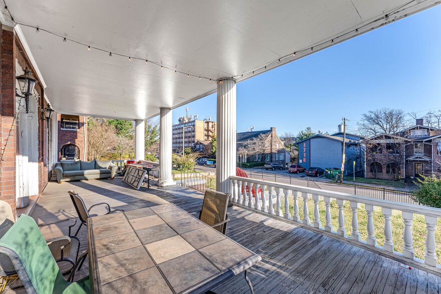 More Photos Of 1733 W Clinch Ave, Knoxville Apartments For Sale
