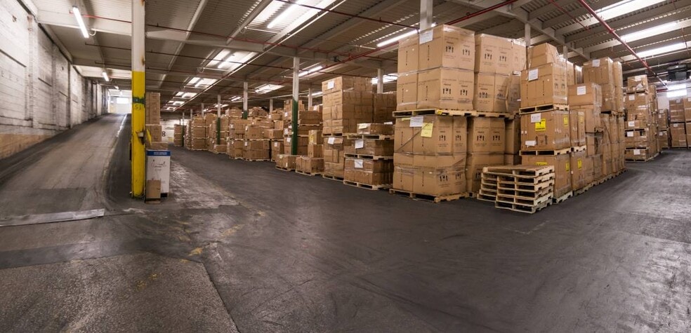 More Photos Of 83-139 Distribution Way, Plattsburgh Warehouse For Lease