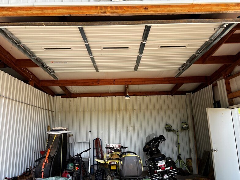 More Photos Of 180 Highway 7, Grenada Specialty For Sale