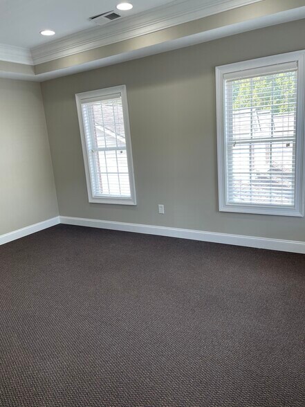 More Photos Of 3380 Trickum Rd, Woodstock Office For Sale