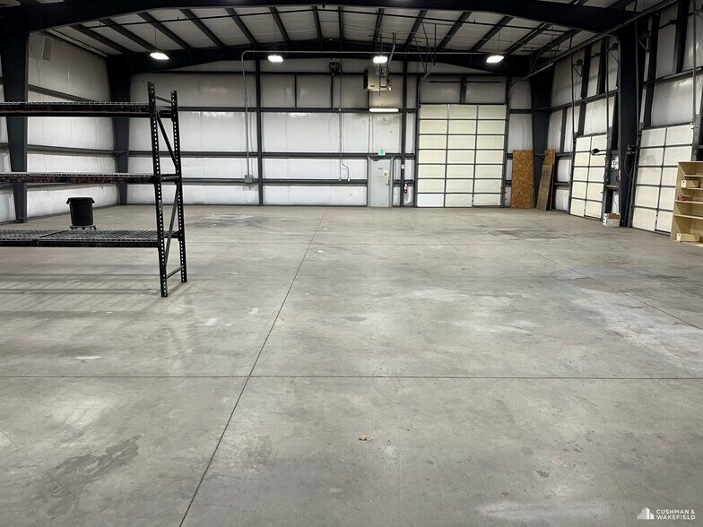 More Photos Of 4000 Patton Ave, Loveland Industrial For Lease