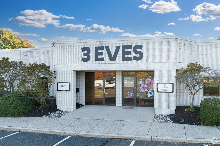More Photos Of 3 Eves Dr, Marlton Office For Sale