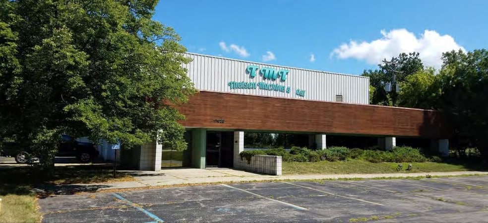 More Photos Of 17625 23 Mile Rd, Macomb Warehouse For Lease