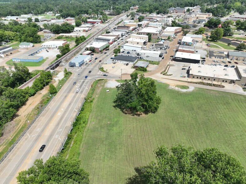 More Photos Of West Main Street, New Albany Land For Sale