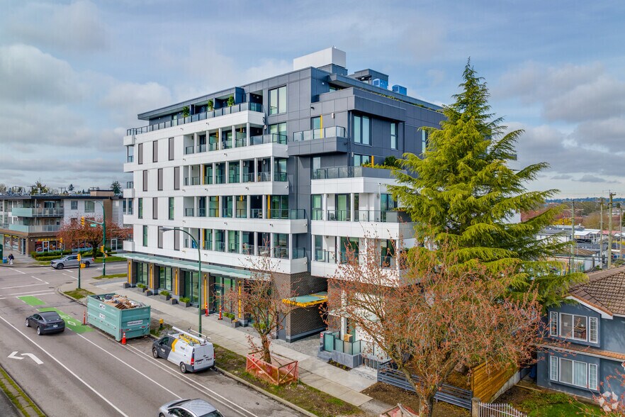 More Photos Of 3737 Rupert St, Vancouver Apartments For Lease