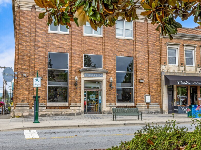 More Photos Of 401 N Main St, Hendersonville Storefront Retail Office For Sale