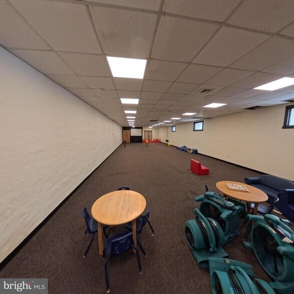 More Photos Of 1515 Mount Hope Ave, Pottsville Office For Lease