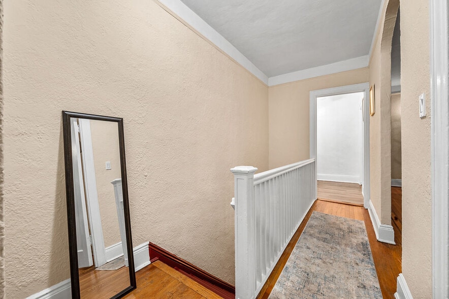 More Photos Of 4324 208th St, Bayside Apartments For Sale