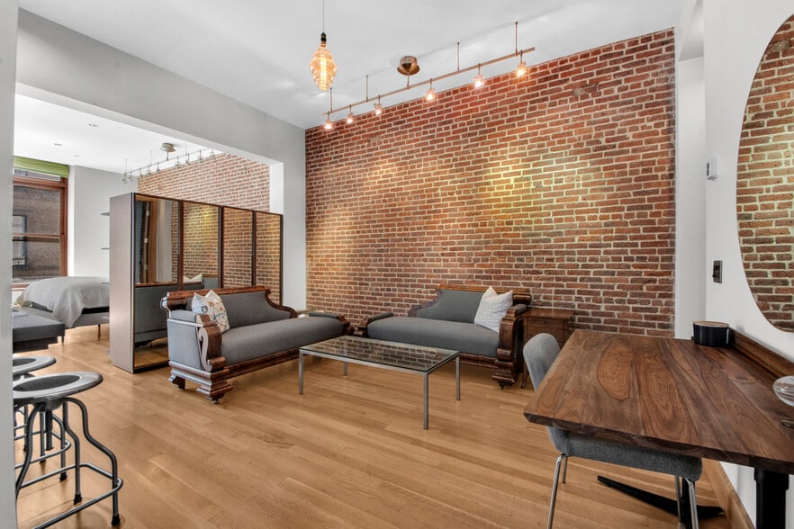More Photos Of 104 Grand St, New York Storefront Retail Residential For Sale