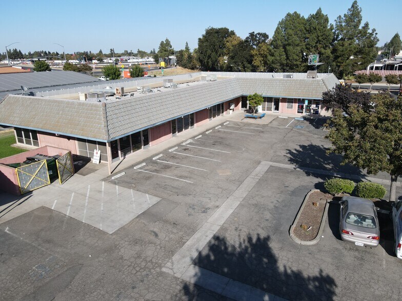 Primary Photo Of 1250 Harbor Blvd, West Sacramento Office For Lease