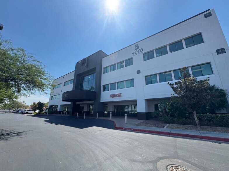 More Photos Of 100 N Green Valley Pky, Henderson Medical For Lease