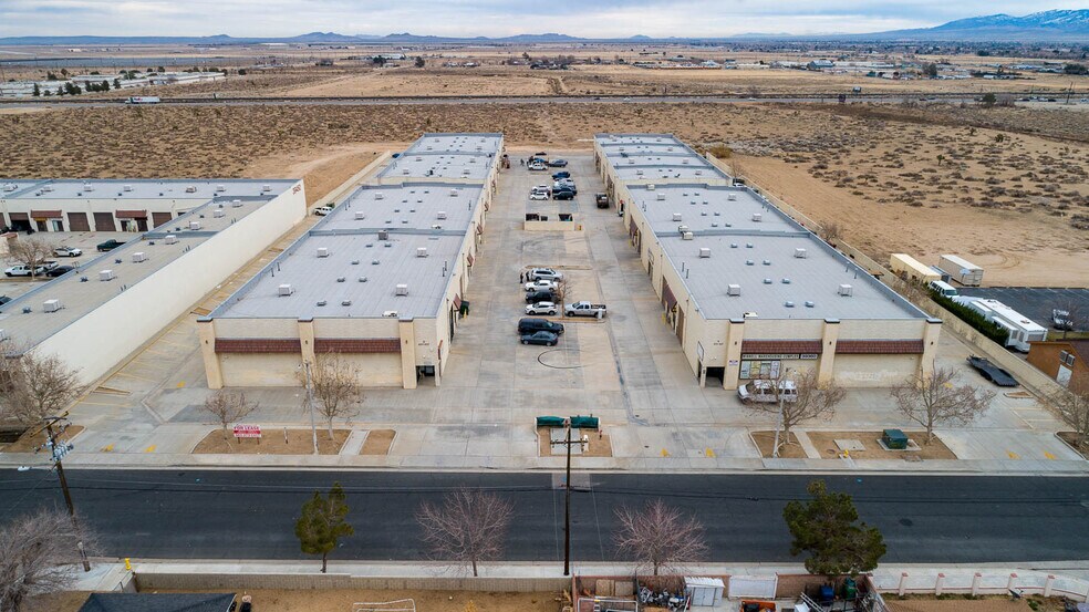 More Photos Of 39360 3rd St E, Palmdale Warehouse For Sale