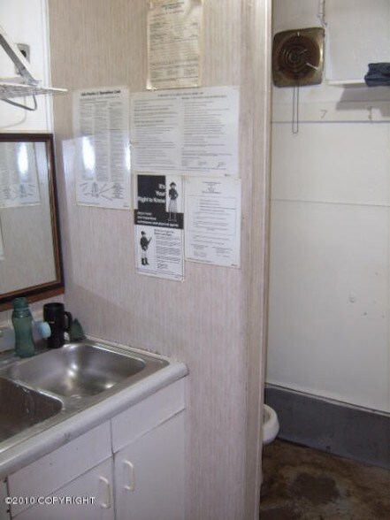 More Photos Of 2014 N Post Rd, Anchorage Warehouse For Sale