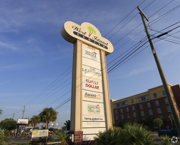 More Photos Of 2039 Savannah Hwy, Charleston Freestanding For Sale