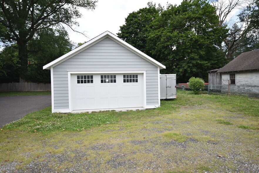 More Photos Of 309 White Horse Pike, Haddon Heights Office For Sale
